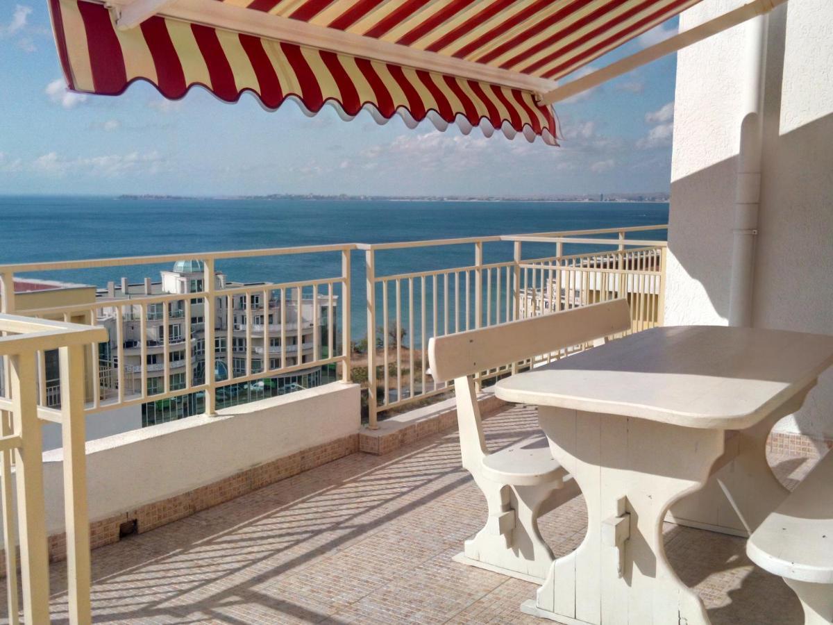 2 Bedroom Imperial Apartment With Panoramic Sea Views, Sveti Vlas Eksteriør billede